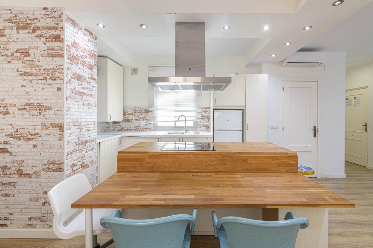 Wintowinrentals Genial Apartamento, Centrico Y Silencioso Málaga Kültér fotó