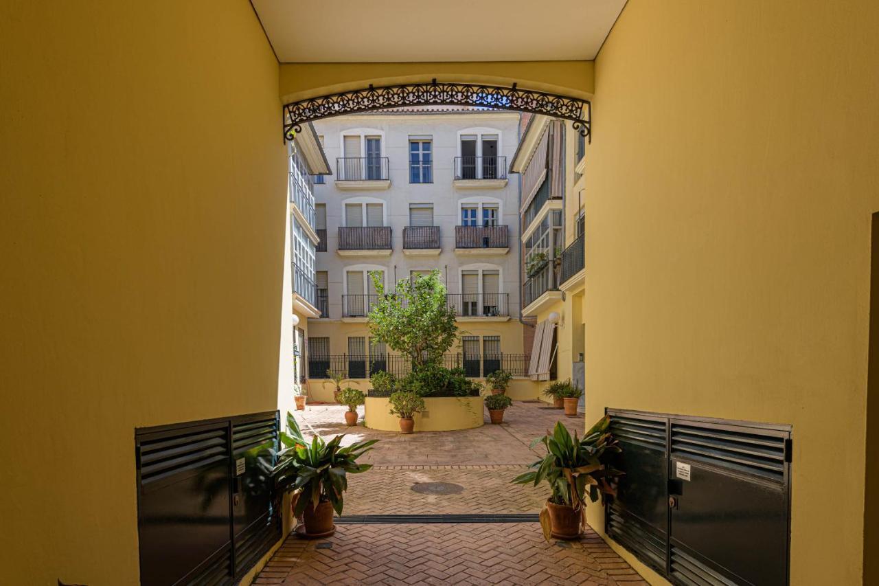 Wintowinrentals Genial Apartamento, Centrico Y Silencioso Málaga Kültér fotó